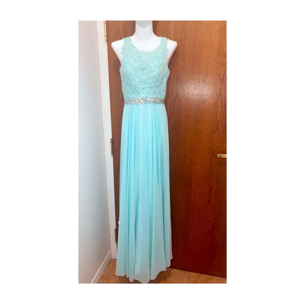 Long dress